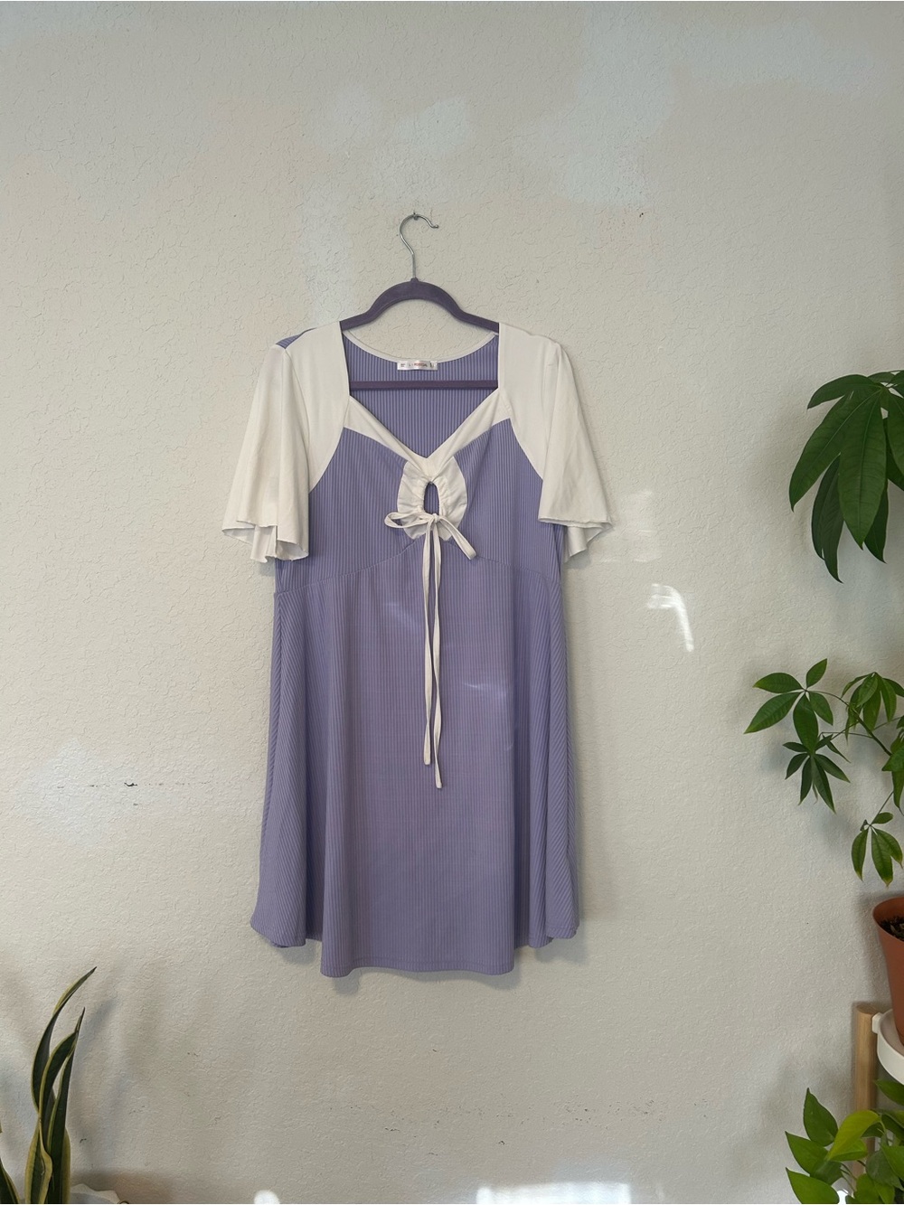 Rosegal Lavender and Cream Striped Top with Velour Accent, Romantic Retro Sz L - Picture 2 of 10